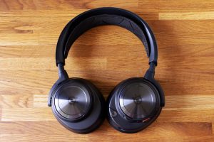 Обзор SteelSeries Nova Pro Wireless. Одной жопой на 3 стула